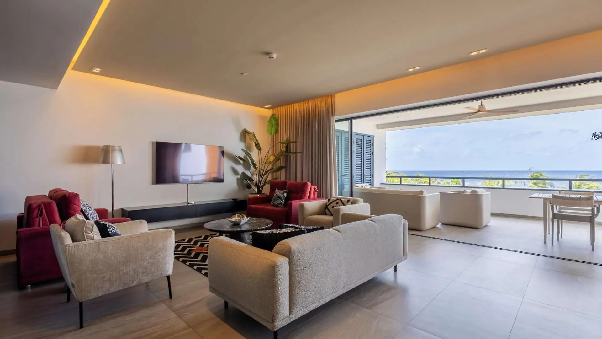 The Shore At Blue Bay Golf & Beach Resort Sint Michiel